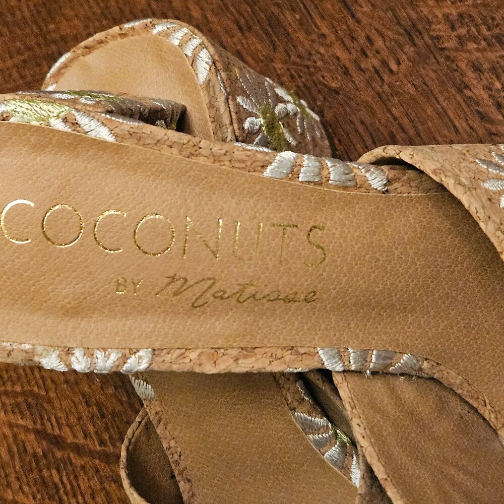 Anthropologie Matisse Coconuts Daisy Cork Slides 3" Heels Size 7 - Picture 2 of 6